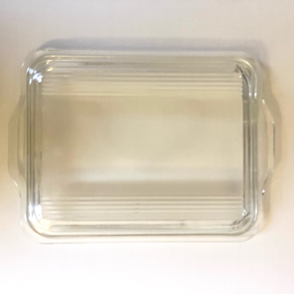 Vintage Pyrex 503 Dish + Lid - Picture 9 of 15